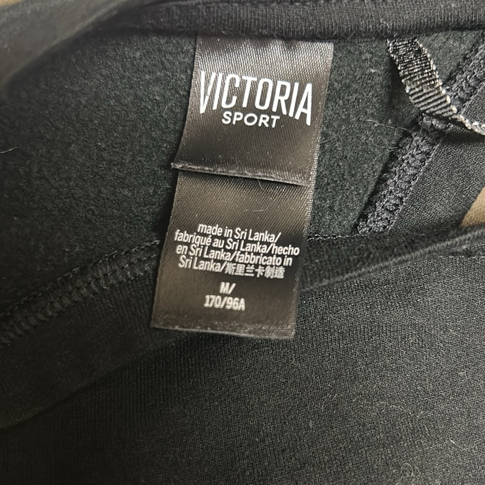 Victoria Sport Black Long Sleeve Sweatshirt Medium, EUC - Picture 10 of 10